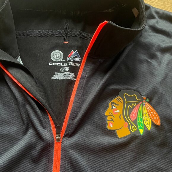 Men's Chicago Blackhawks Crash the Net Cool Base Half-Zip Pullover Jacket (L) - Picture 6 of 7
